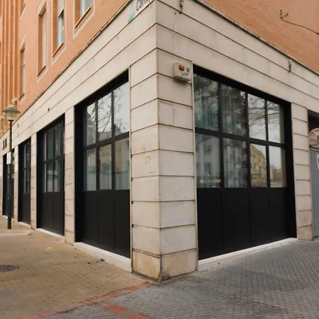 Monkeys Apartments Miraflores Seville Exterior photo