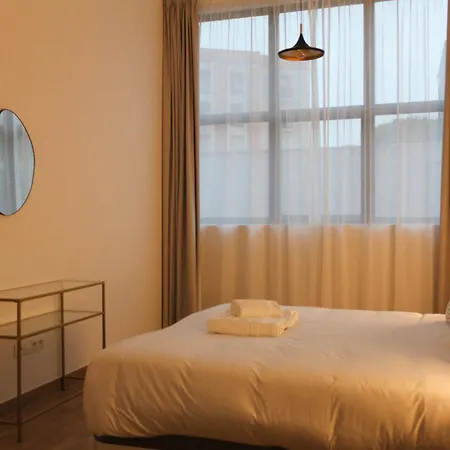 Monkeys Apartments Miraflores Seville Exterior photo